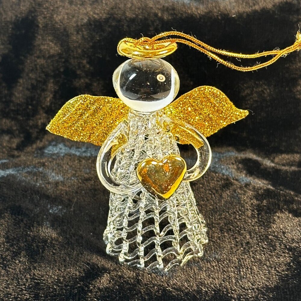 2002 Avon Spun Glass Angel Ornament With Gold Heart, Wings & Halo - Picture 1 of 4